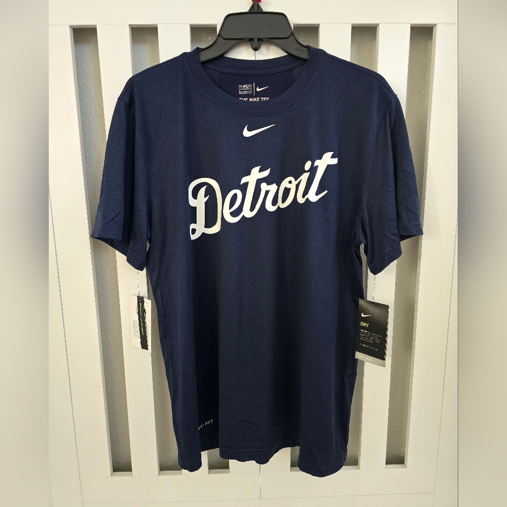 Brand New Nike MLB Detroit Tigers Woodmark Navy T-Shirt Mens Size Medium